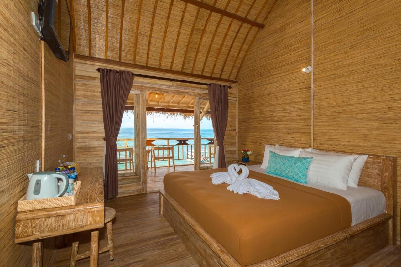 The Dewi Sun Sun Nusa Penida Ped Exterior photo