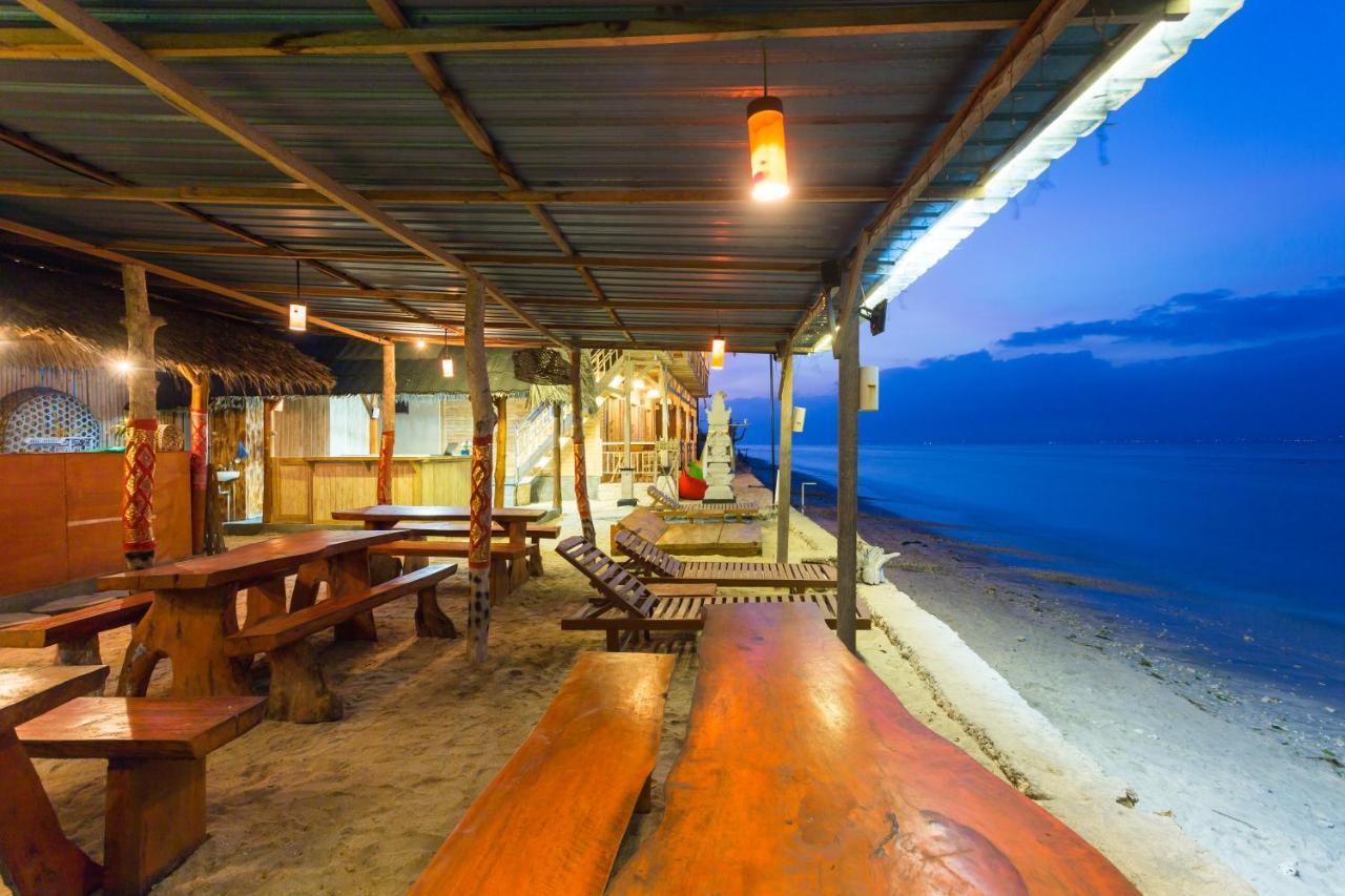 The Dewi Sun Sun Nusa Penida Ped Exterior photo