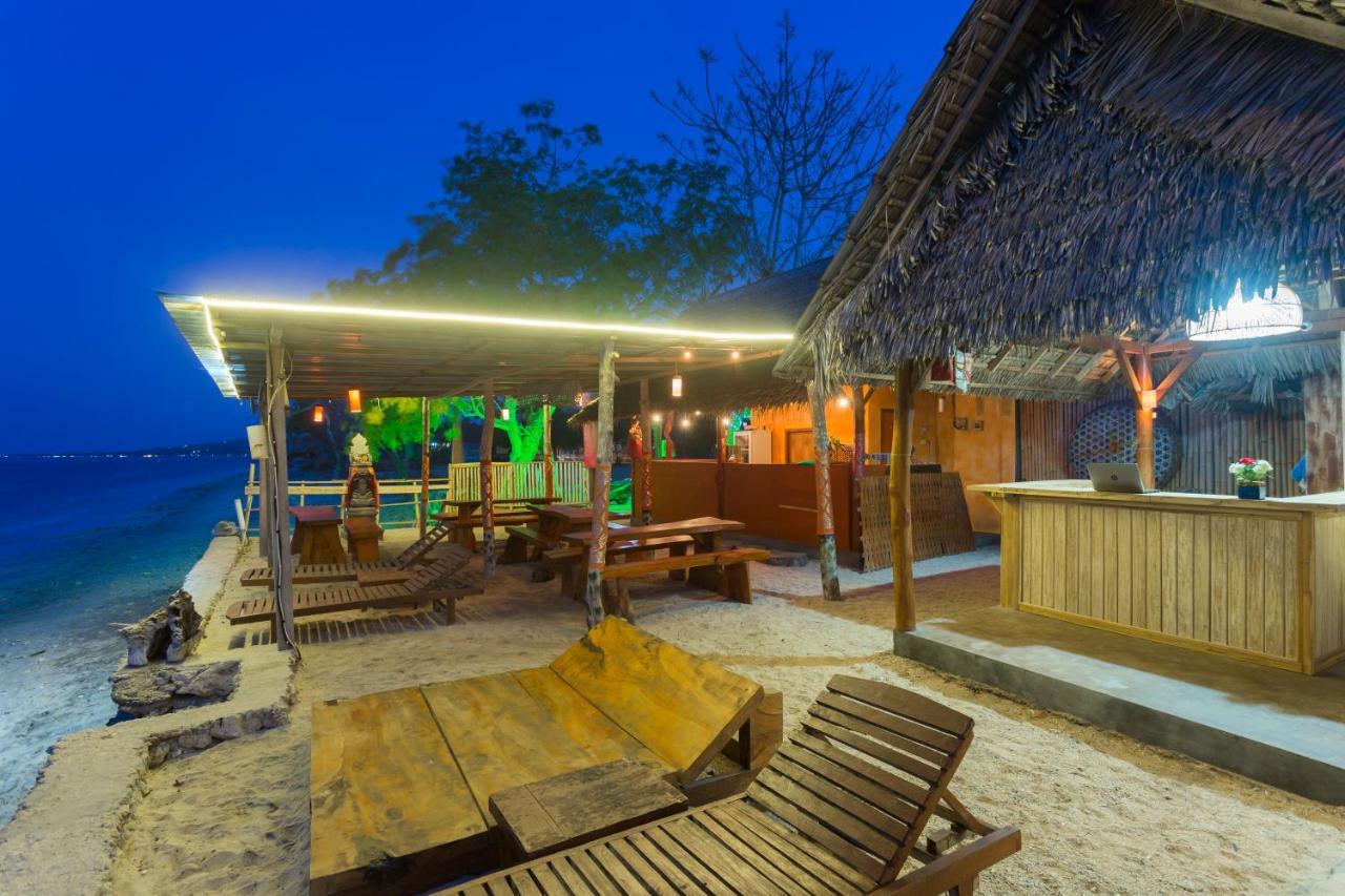The Dewi Sun Sun Nusa Penida Ped Exterior photo